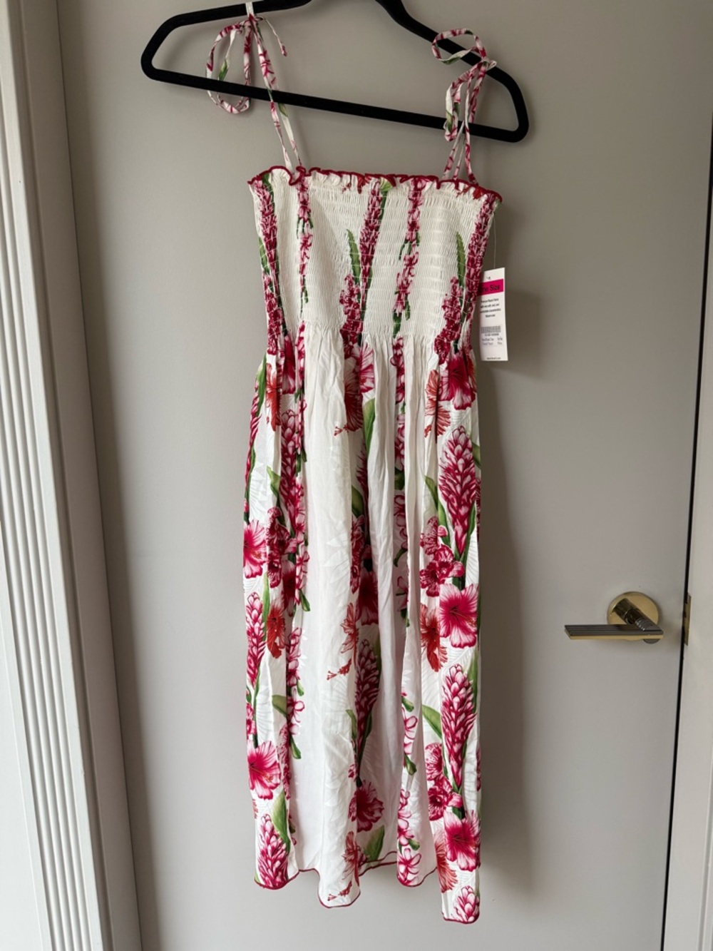 BNWT Favant Hawaiian Sundress
